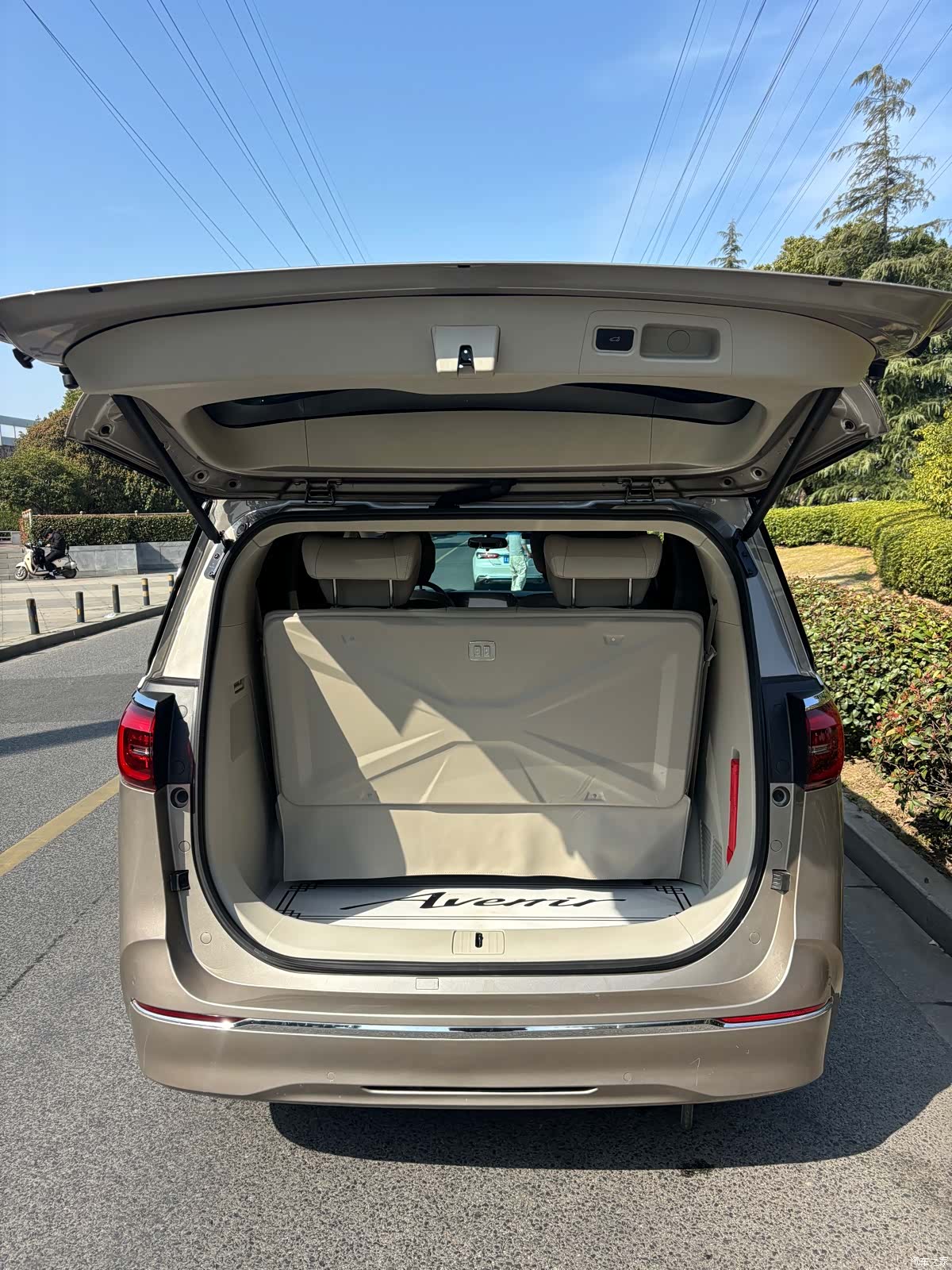 Buick GL8, 2023 18