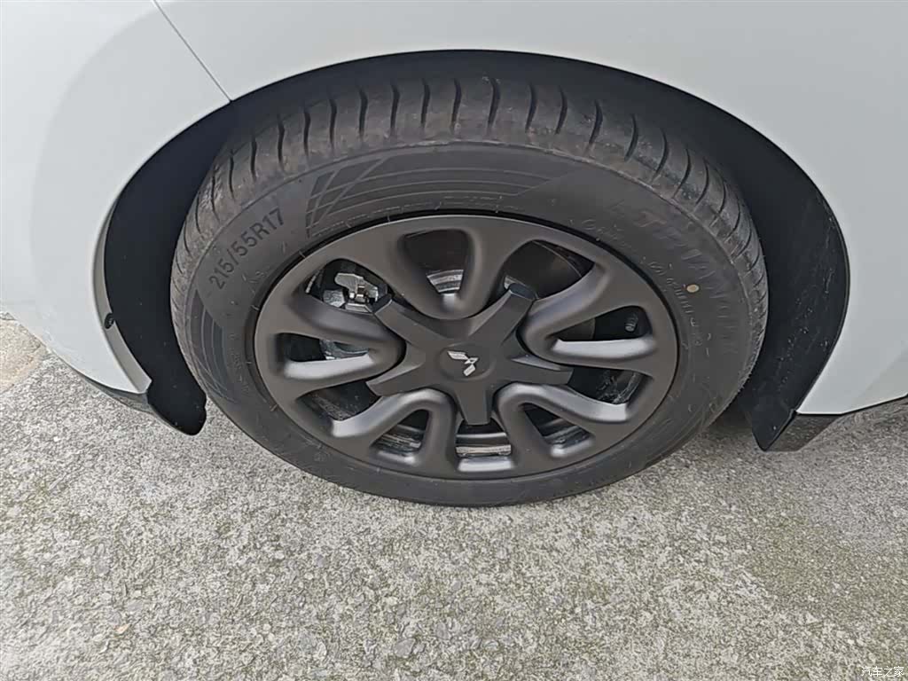 Wuling Starlight, 2026 23