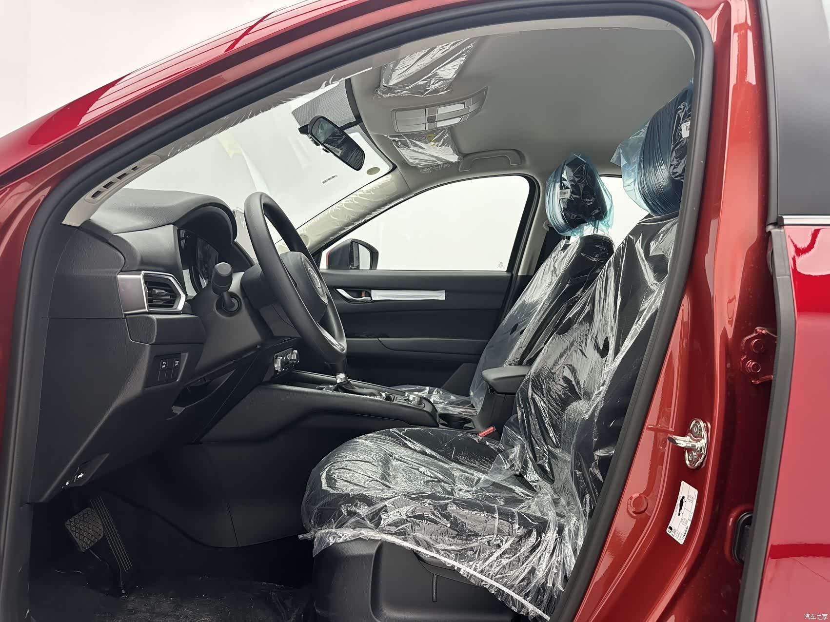 Mazda CX-5, 2026 все фото