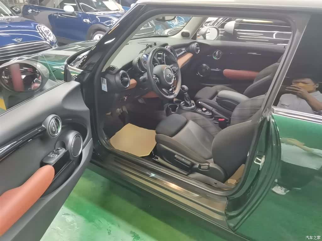 Mini Cooper, 2017 16