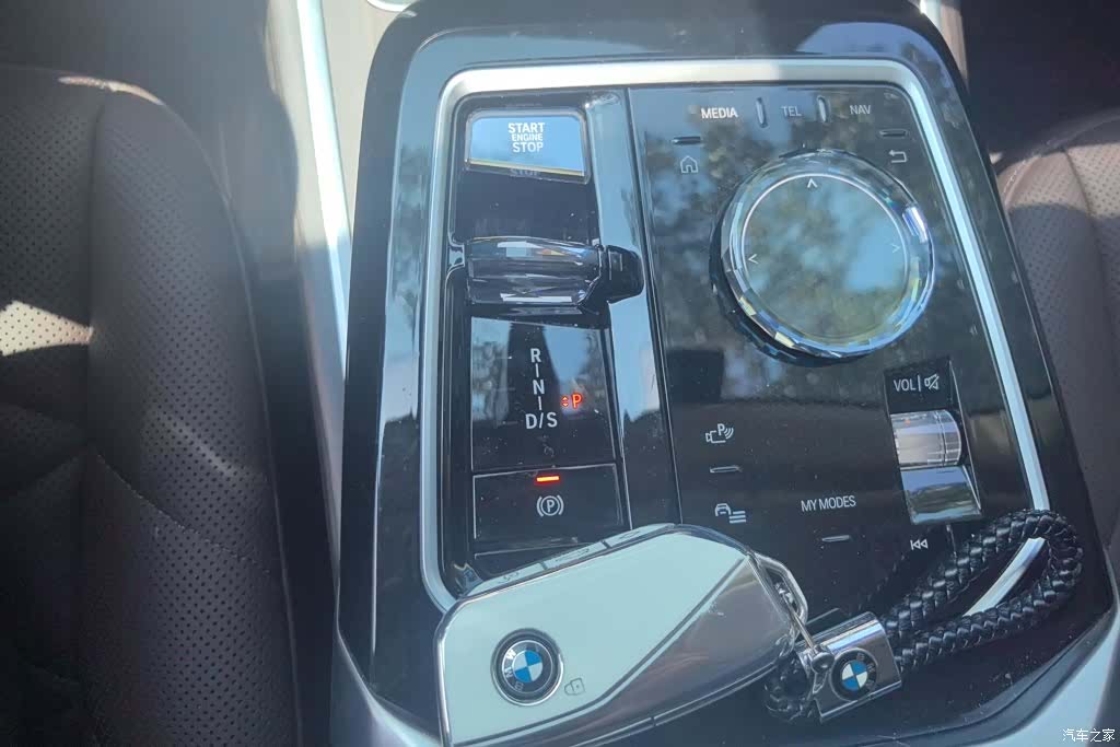 BMW 7 Series, 2024 16