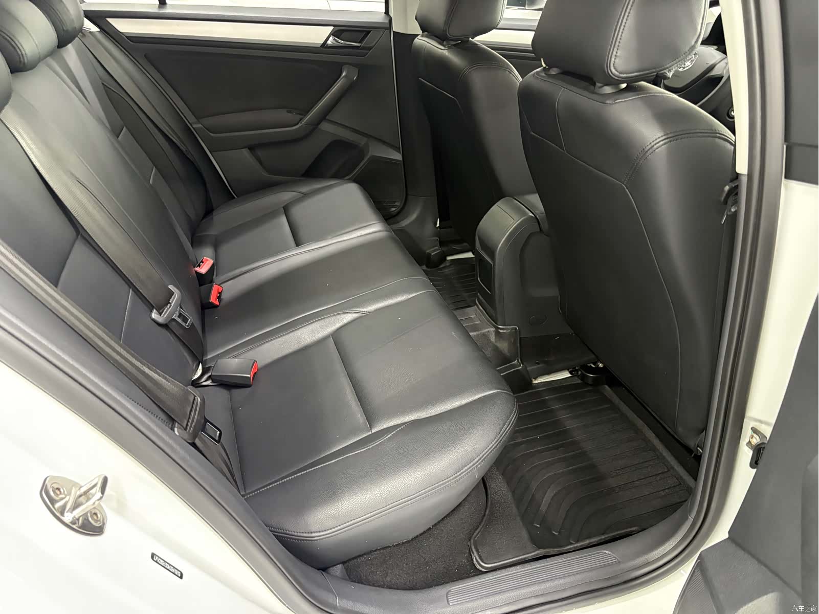 Volkswagen C-TREK, 2018 8