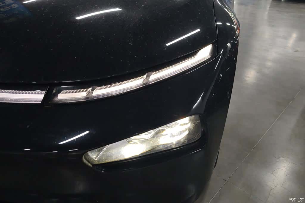Xpeng P7, 2024 все фото