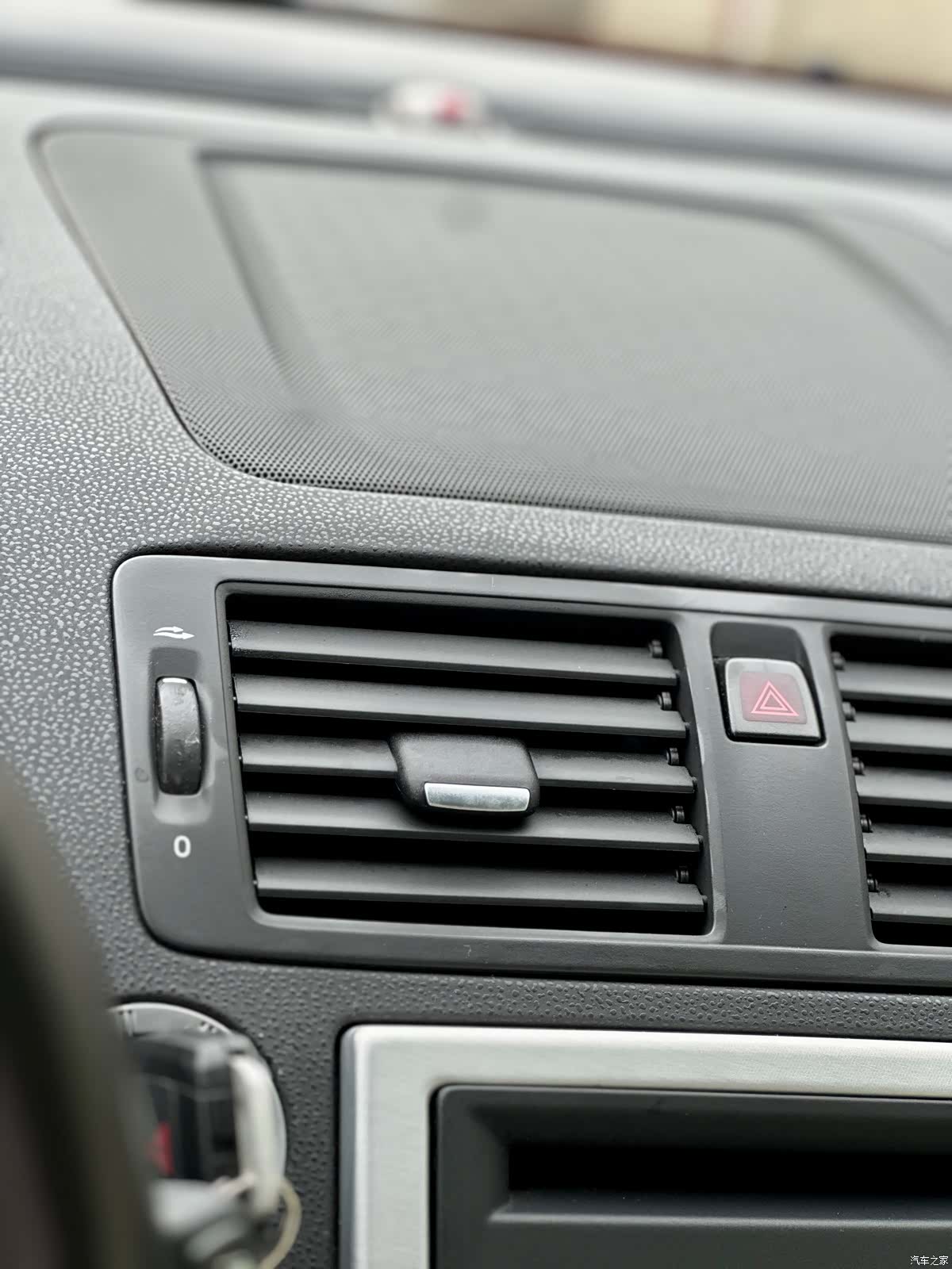 Volvo C30, 2013 28