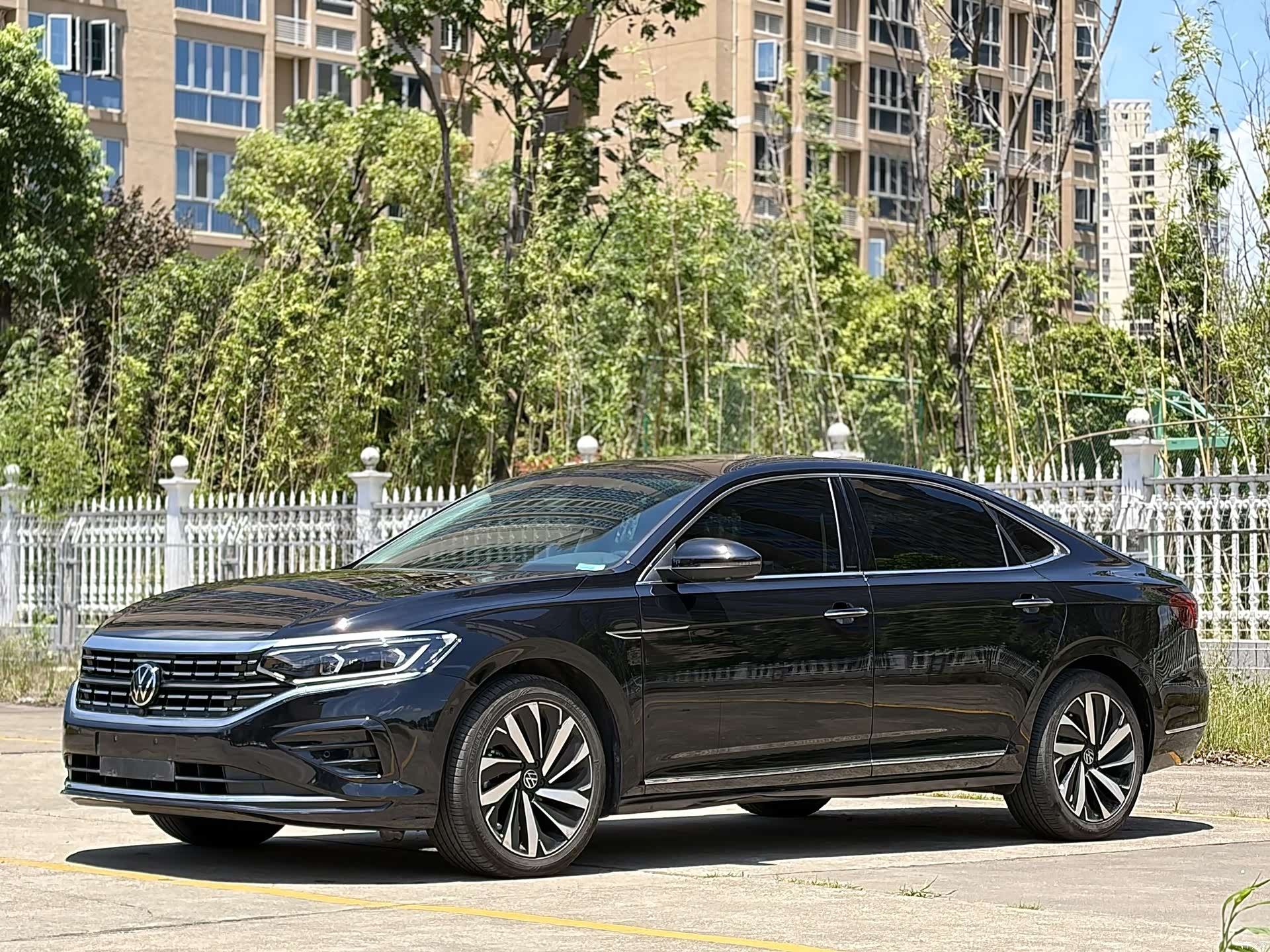 Volkswagen Passat, 2024 1