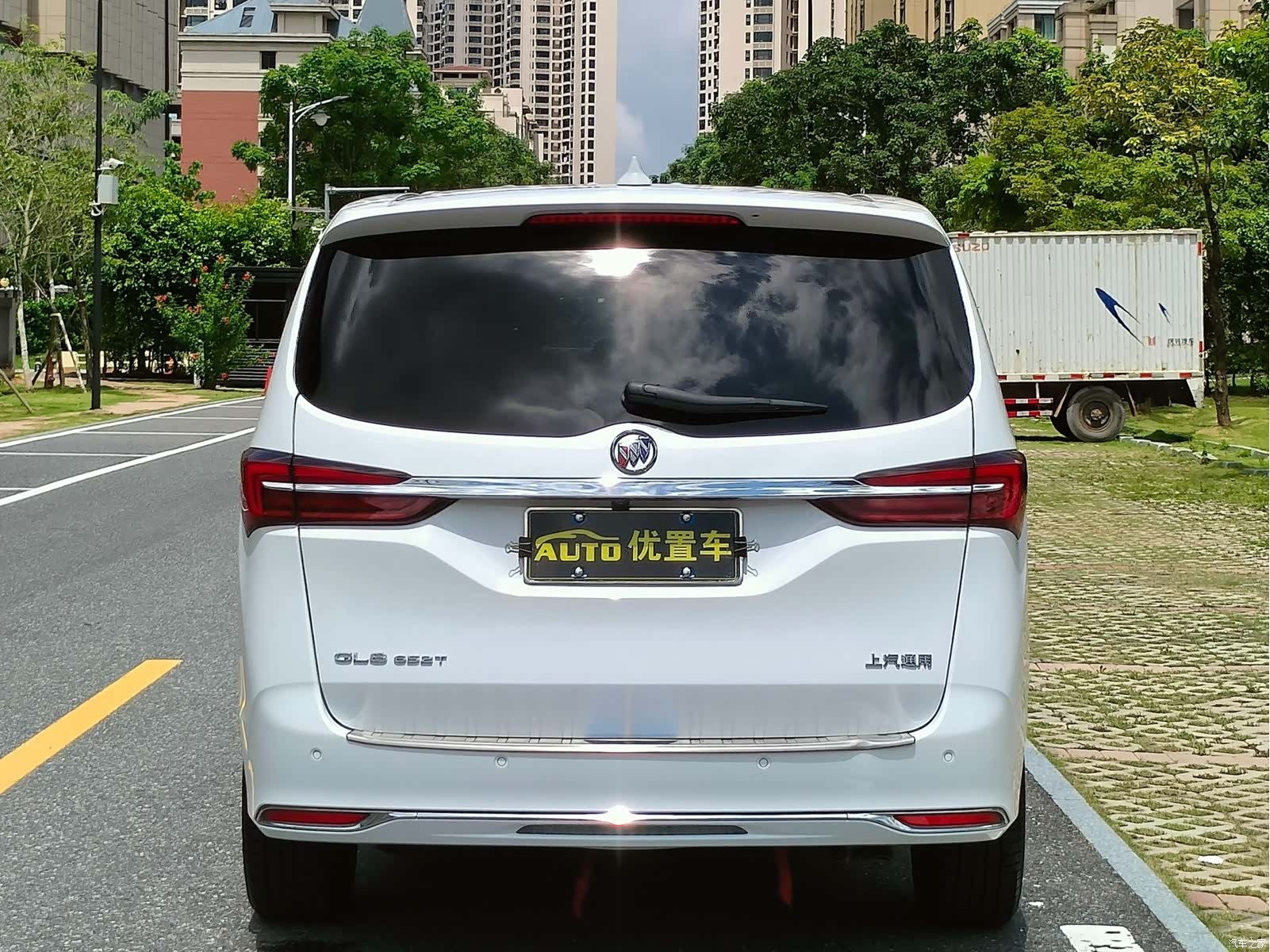 Buick GL8, 2020 все фото