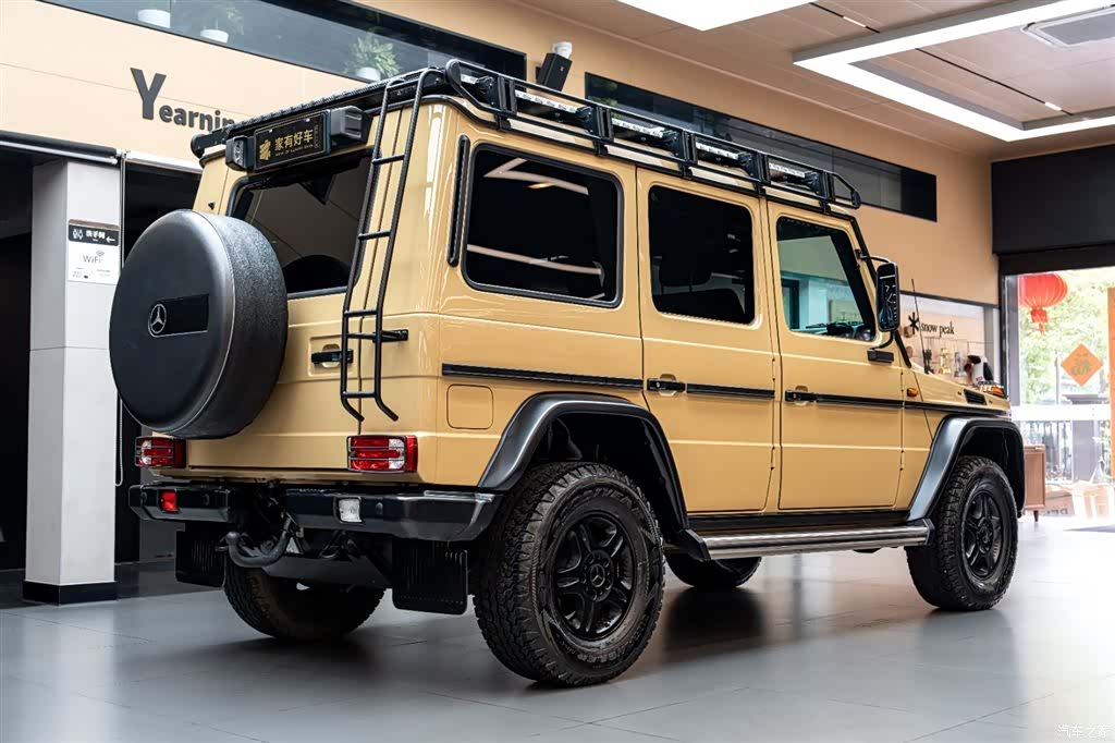 Mercedes-Benz G-Class, 2017 4