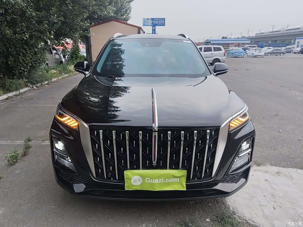 Hongqi HS5, 2023 3