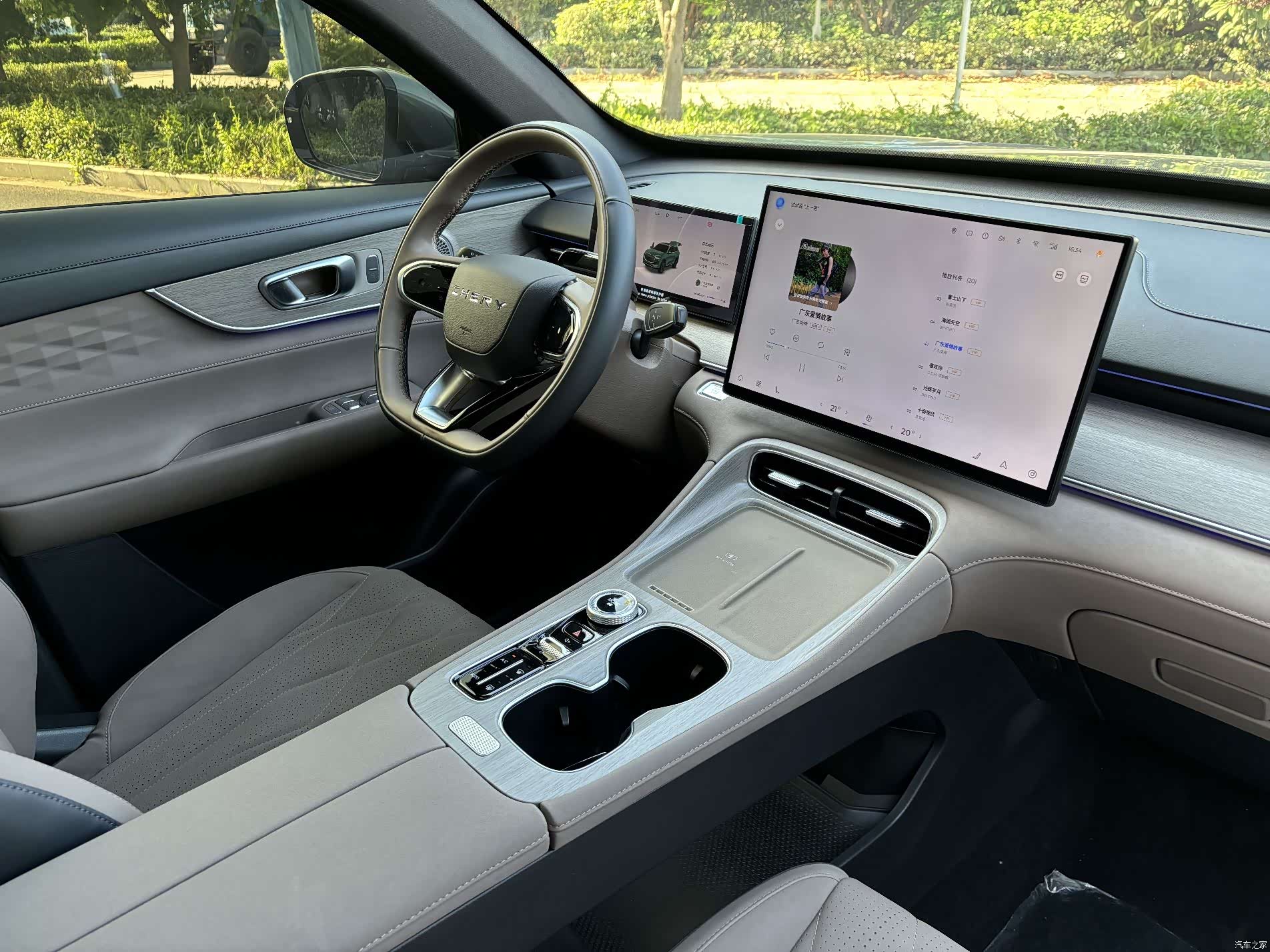 Chery Tiggo 8 Plus, 2024 15