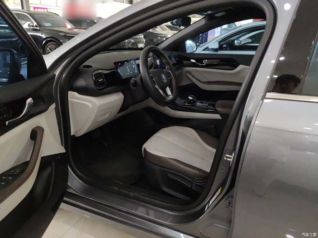 BYD Qin, 2024 16