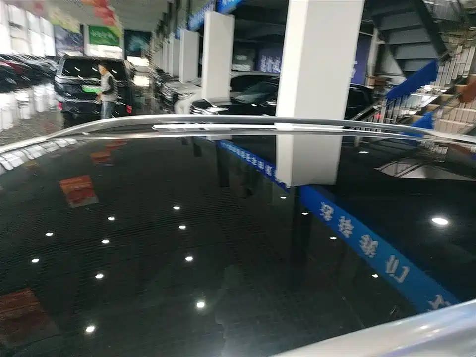 Volkswagen ID.6 CROZZ