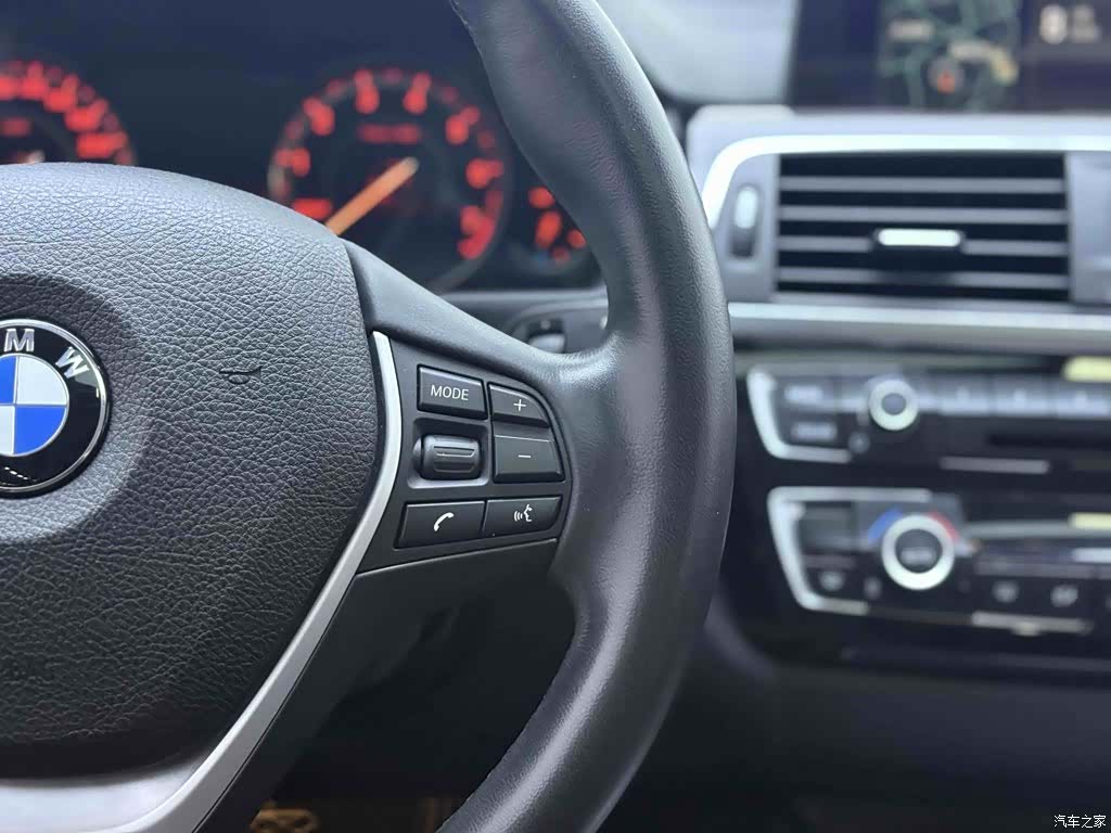 BMW 3 Series, 2019 23