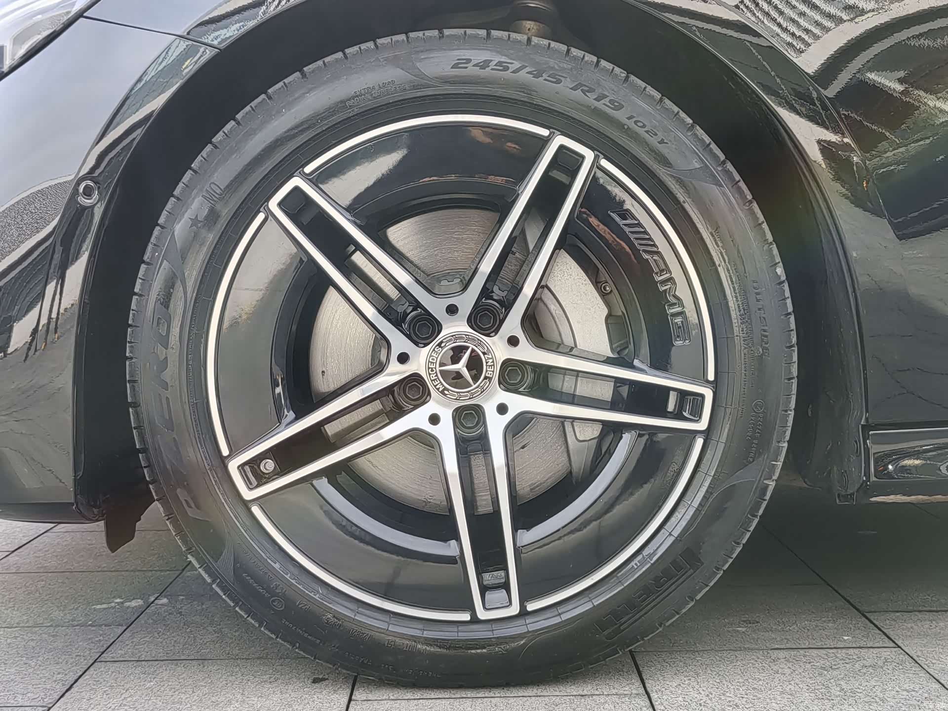 Mercedes-Benz E-Class, 2025 8