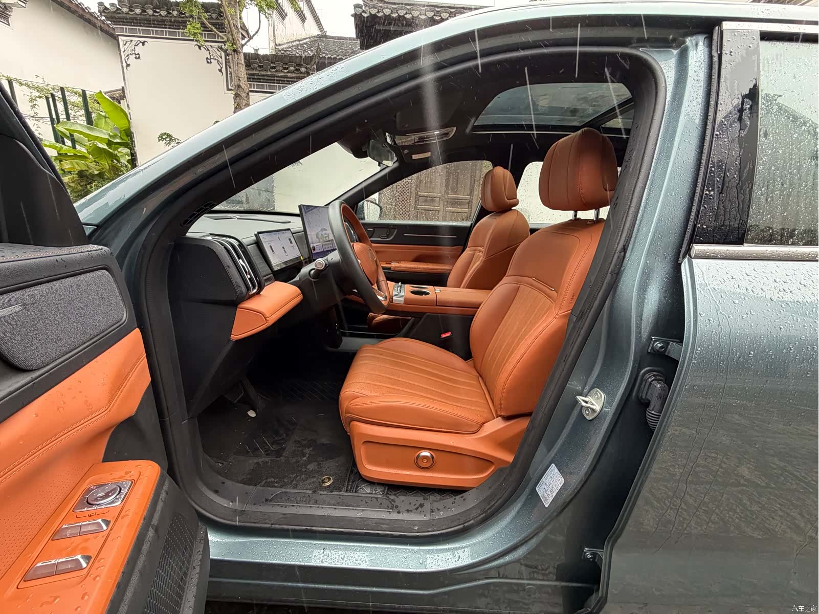 Jetour L7, 2025 16