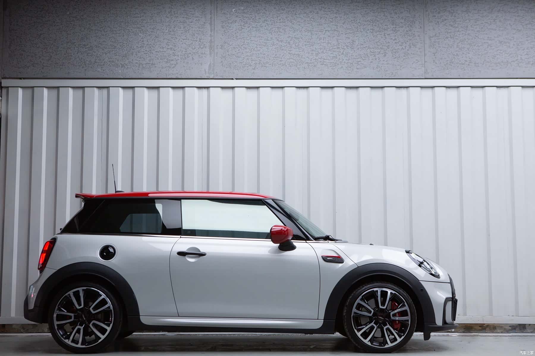 Mini Cooper, 2022 все фото