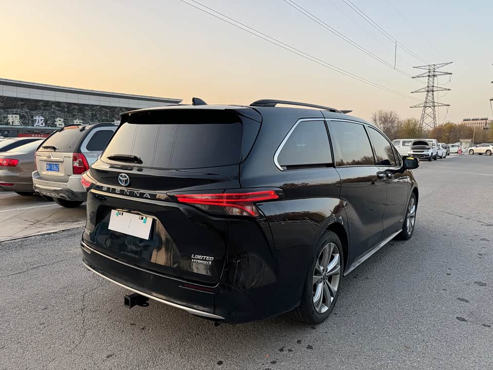 Toyota SIENNA