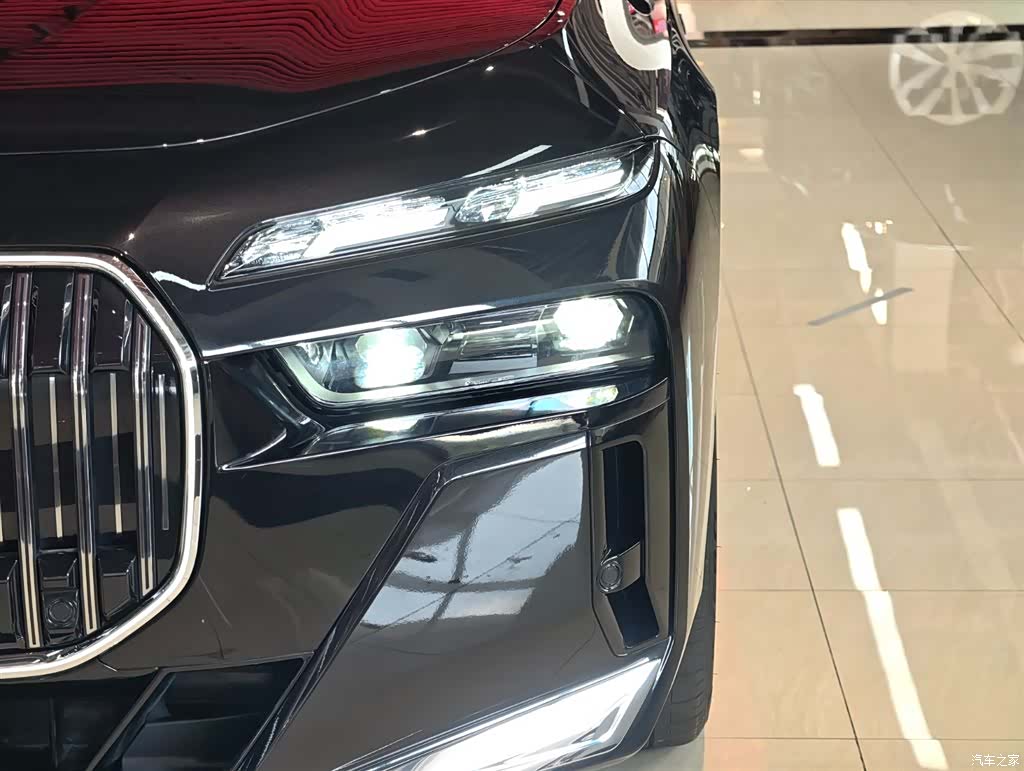 BMW 7 Series, 2025 6
