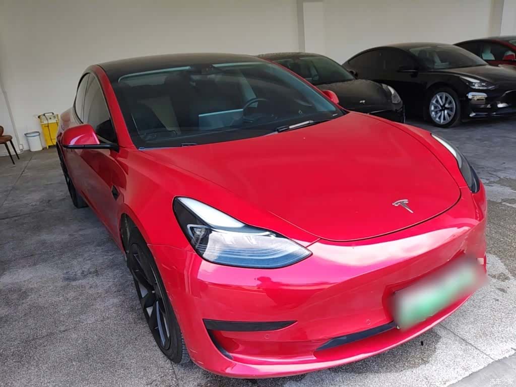 Tesla Model 3, 2021 4