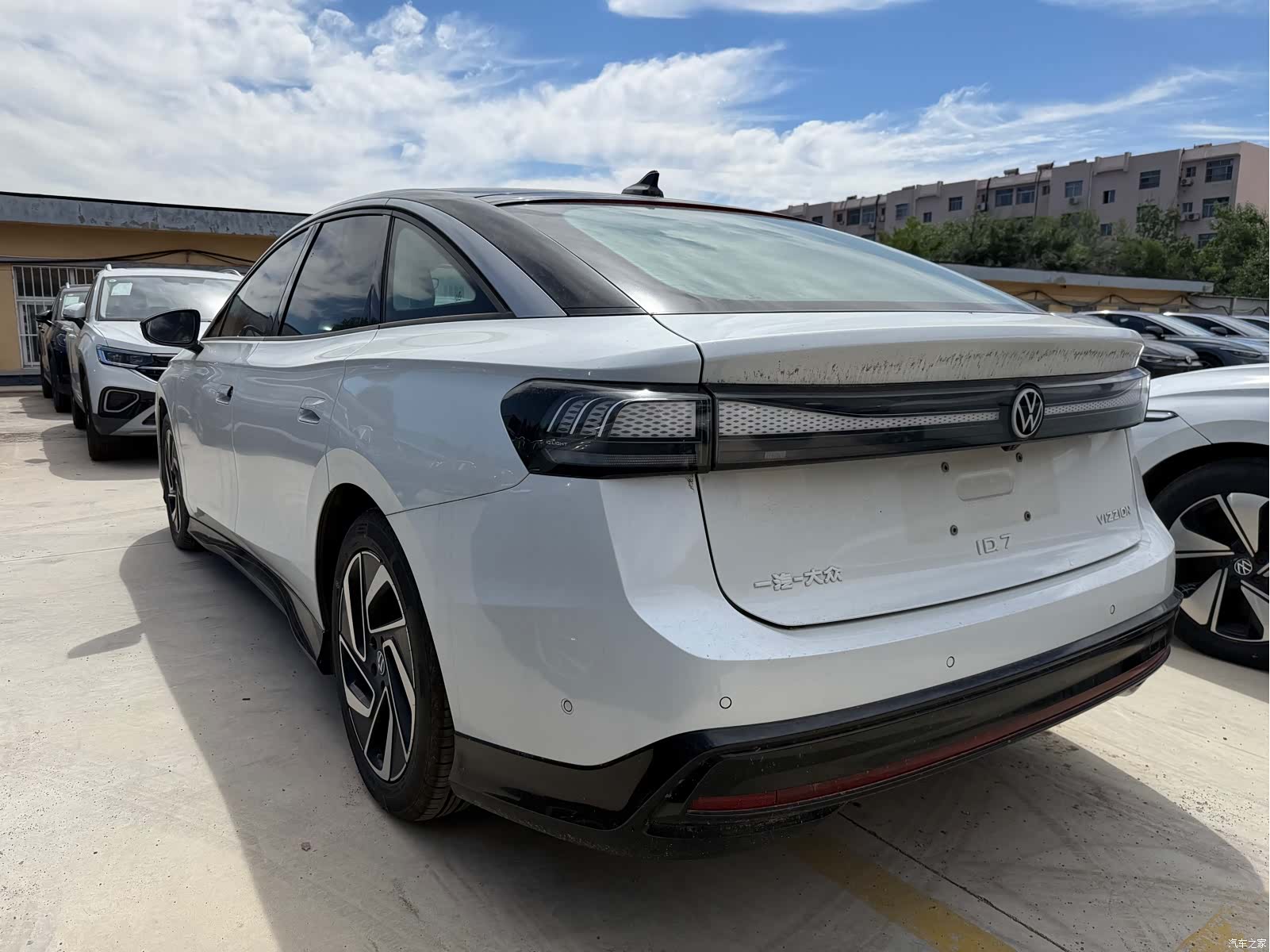 Volkswagen ID.7, 2024 14
