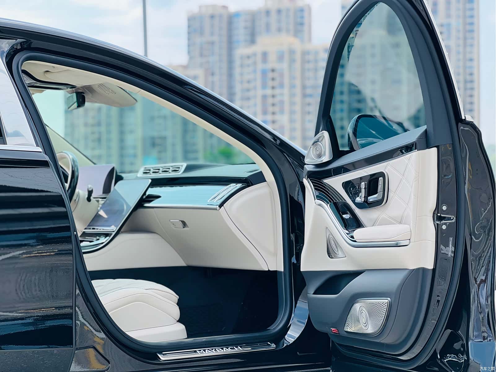 Maybach S-Class, 2025 7