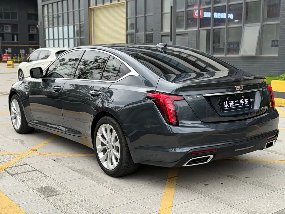 Cadillac CT5