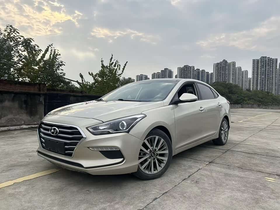 Hyundai Name picture