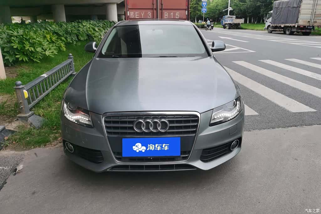 Audi A4L, 2012 2