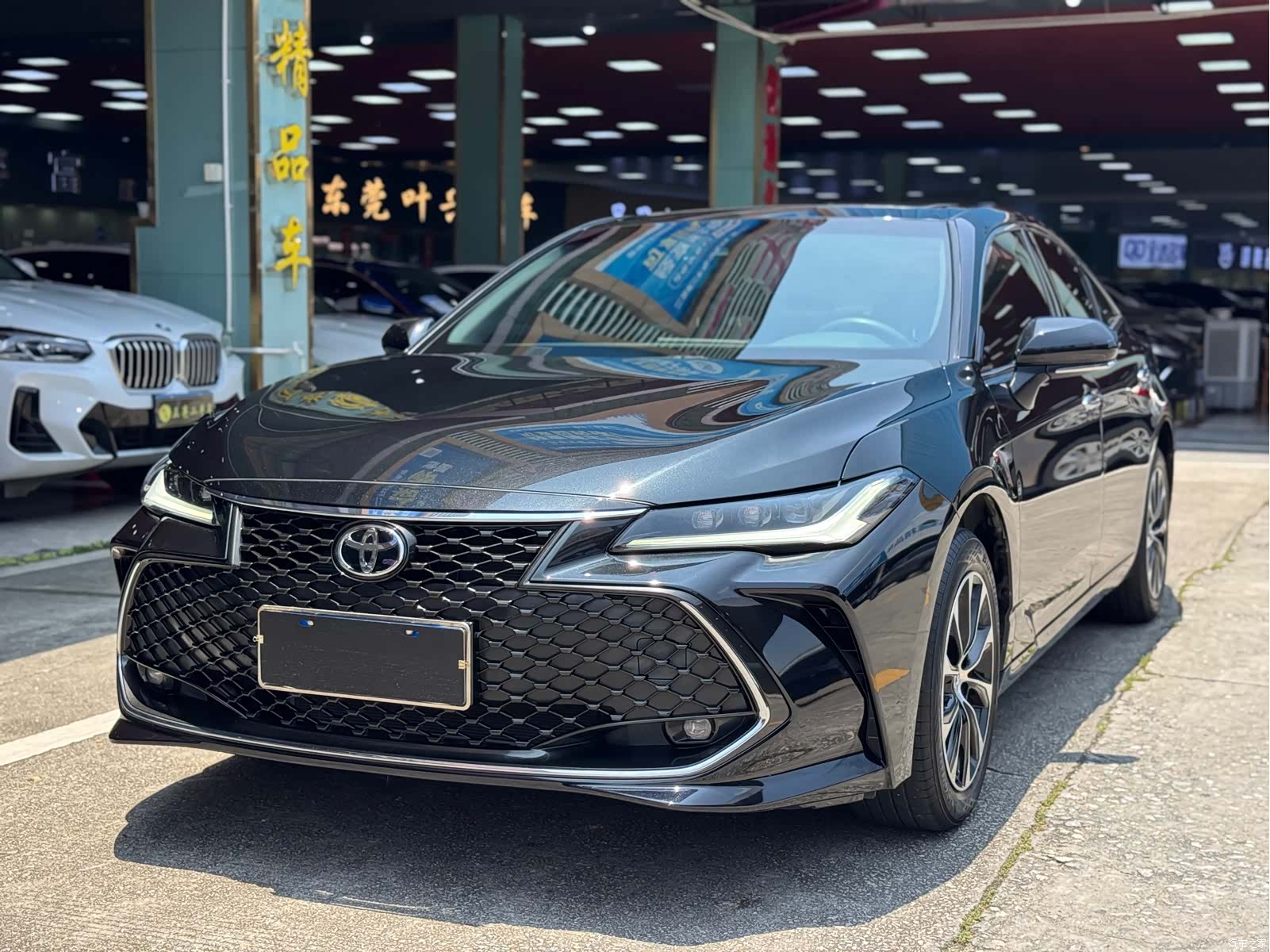 Toyota Avalon, 2023 1