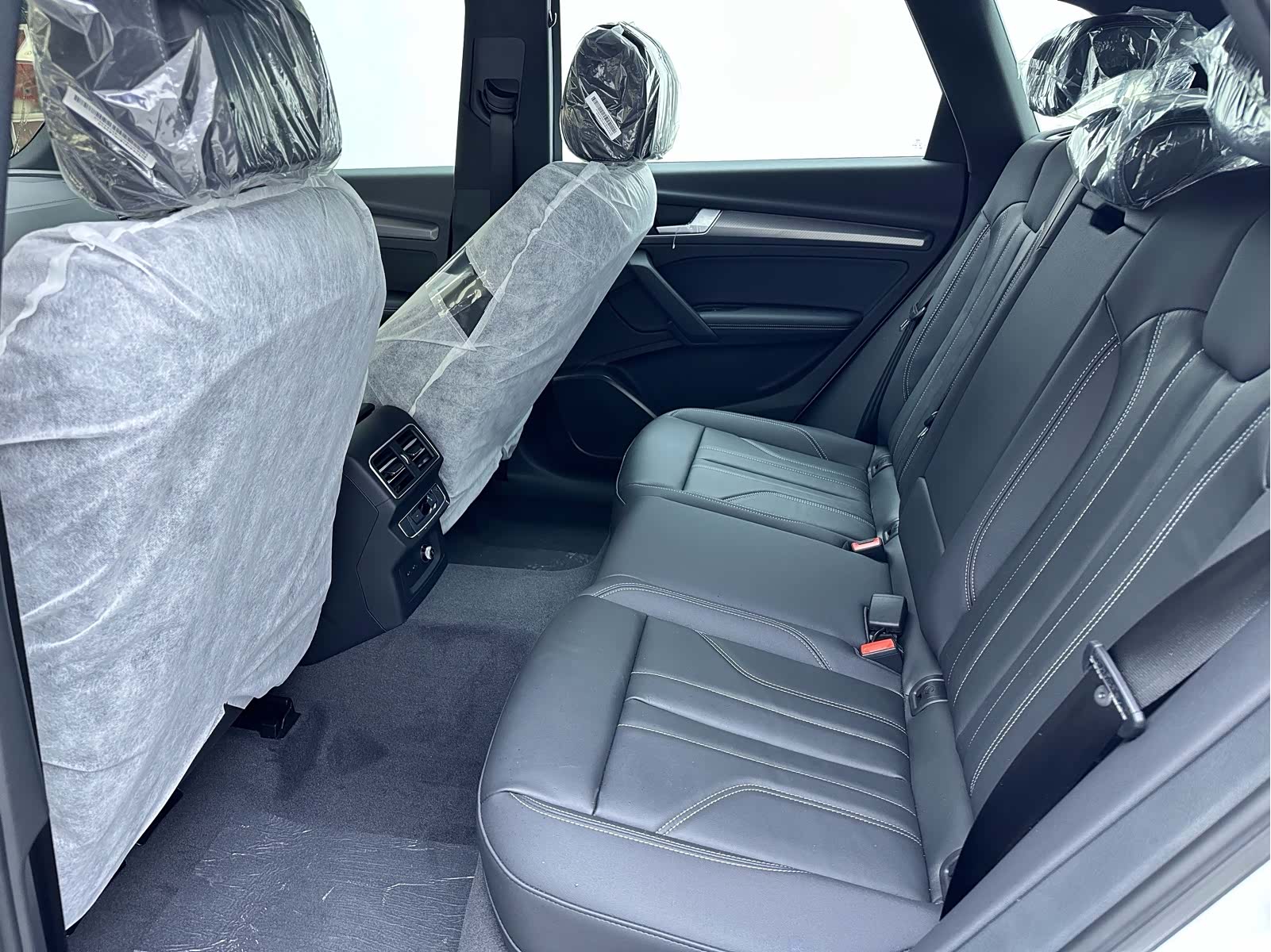 Audi Q5L, 2024 14