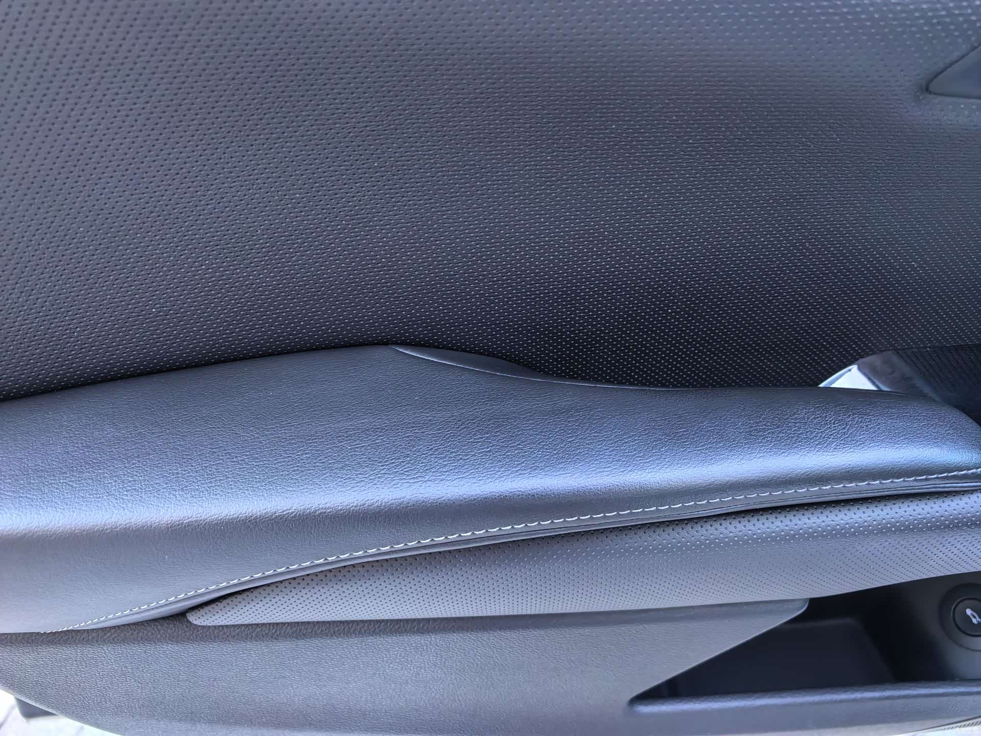 Cadillac XTS, 2017 14