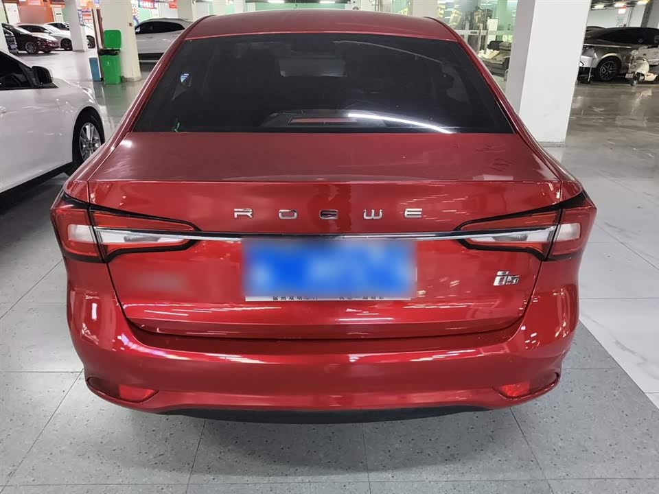 Roewe i5