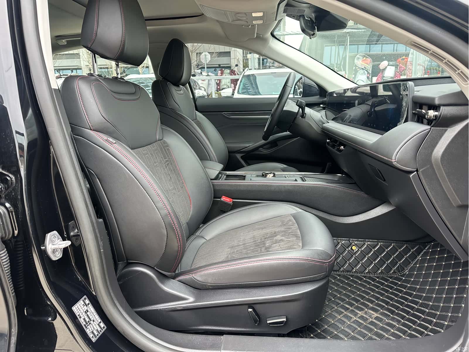 Ford Mondeo, 2024 11