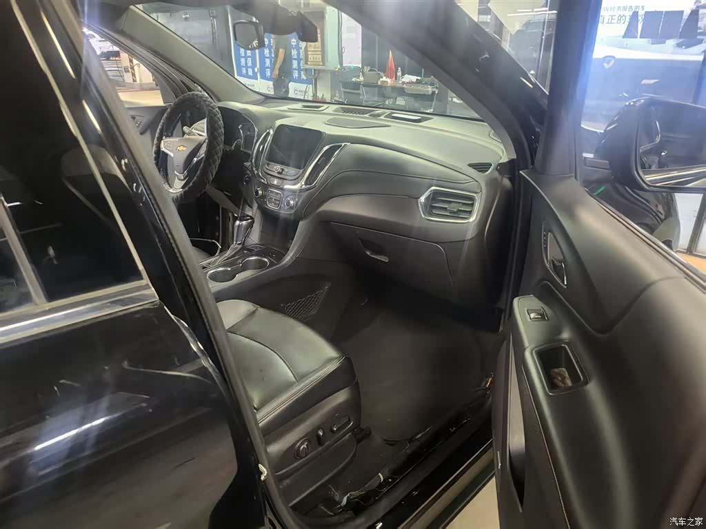 Chevrolet Equinox, 2018 все фото