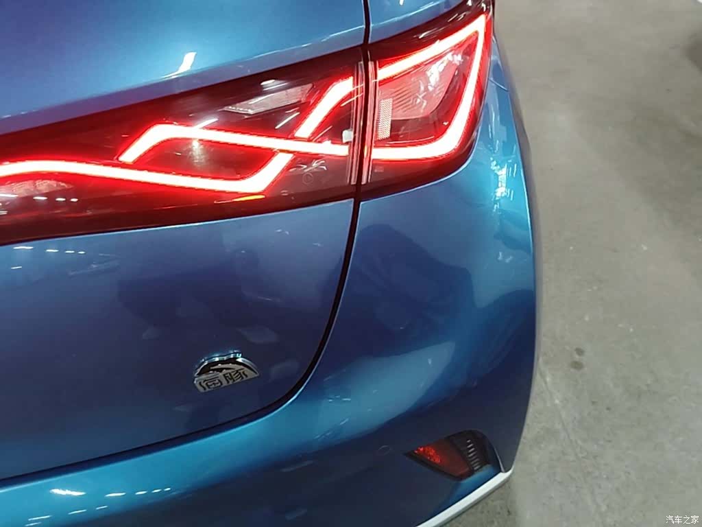 BYD Dolphin, 2023 8