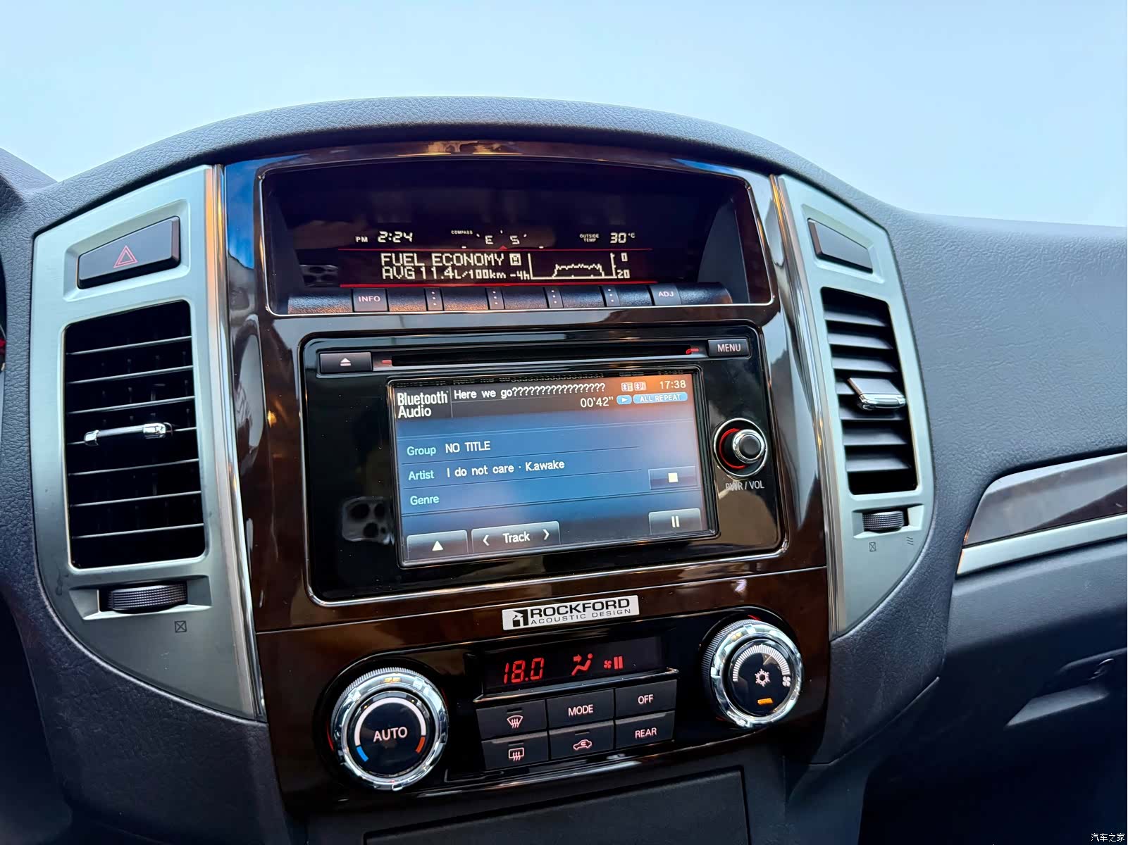 Mitsubishi Pajero, 2019 16