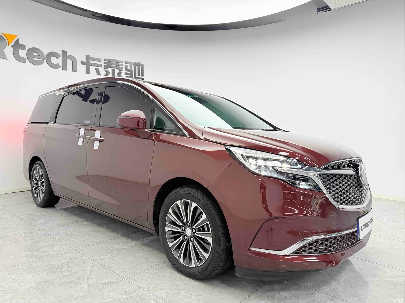 Buick GL8, 2021 3