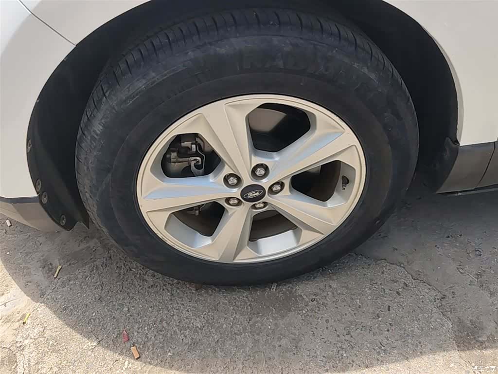Ford Edge, 2015 23