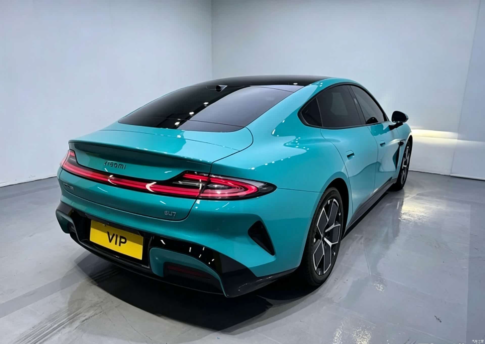 Xiaomi SU7, 2024 4