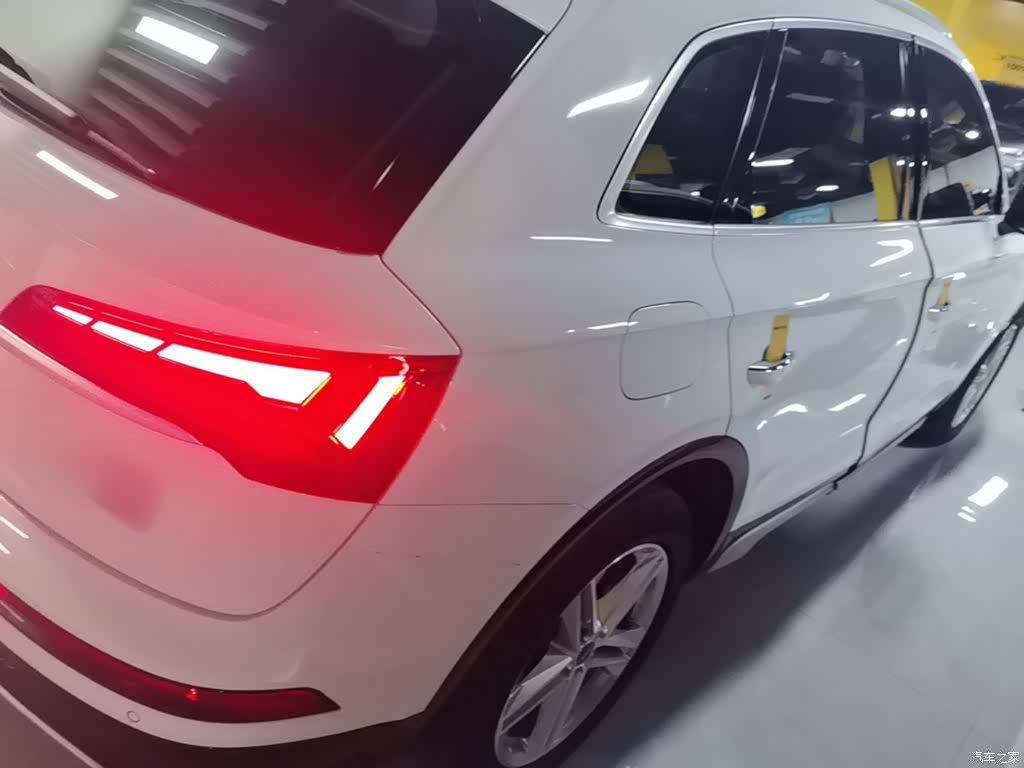 Audi Q5L, 2022 7