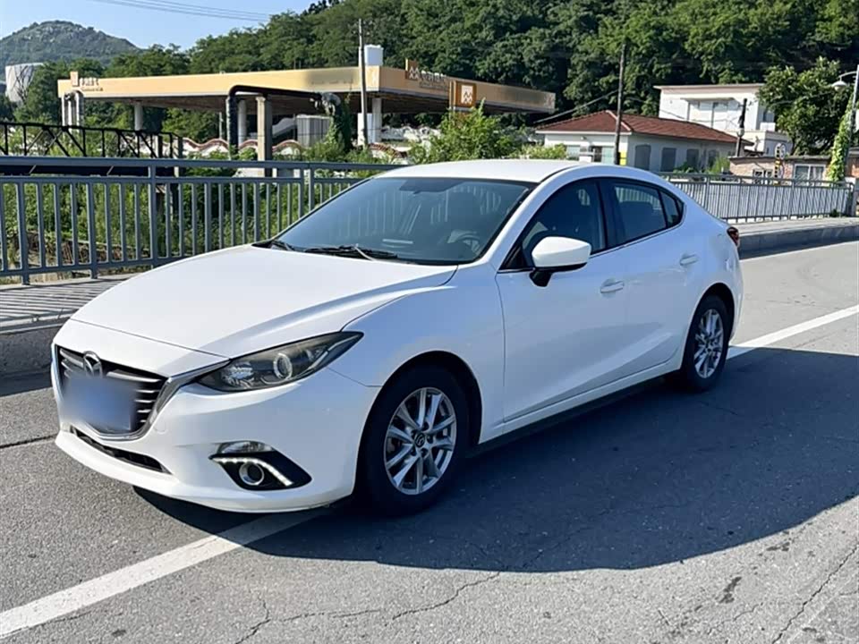 Mazda 3 Angkesaila