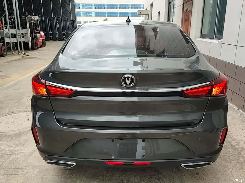 Changan Eado, 2022 6
