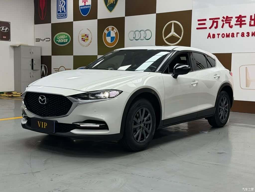 Mazda CX-4, 2023 1