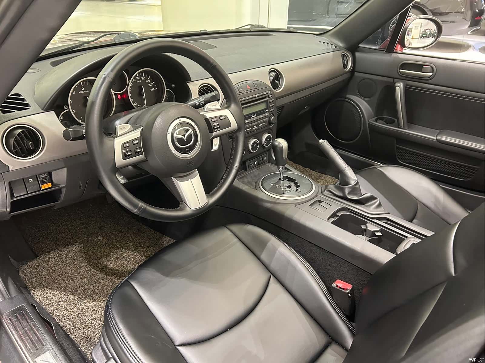Mazda MX-5, 2013 все фото