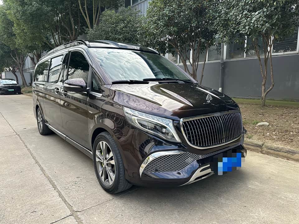 Mercedes-Benz V-class