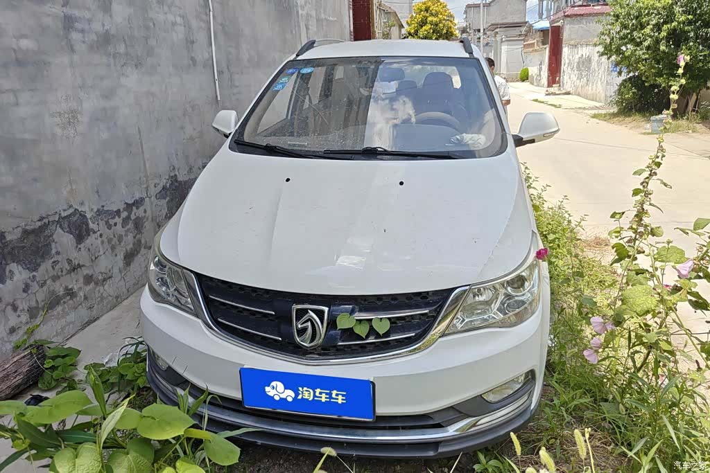 Wuling 730, 2016 2