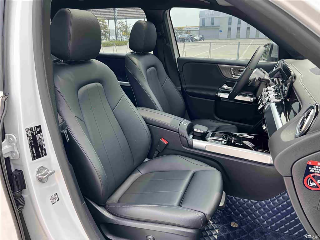 Mercedes-Benz GLB, 2021 8