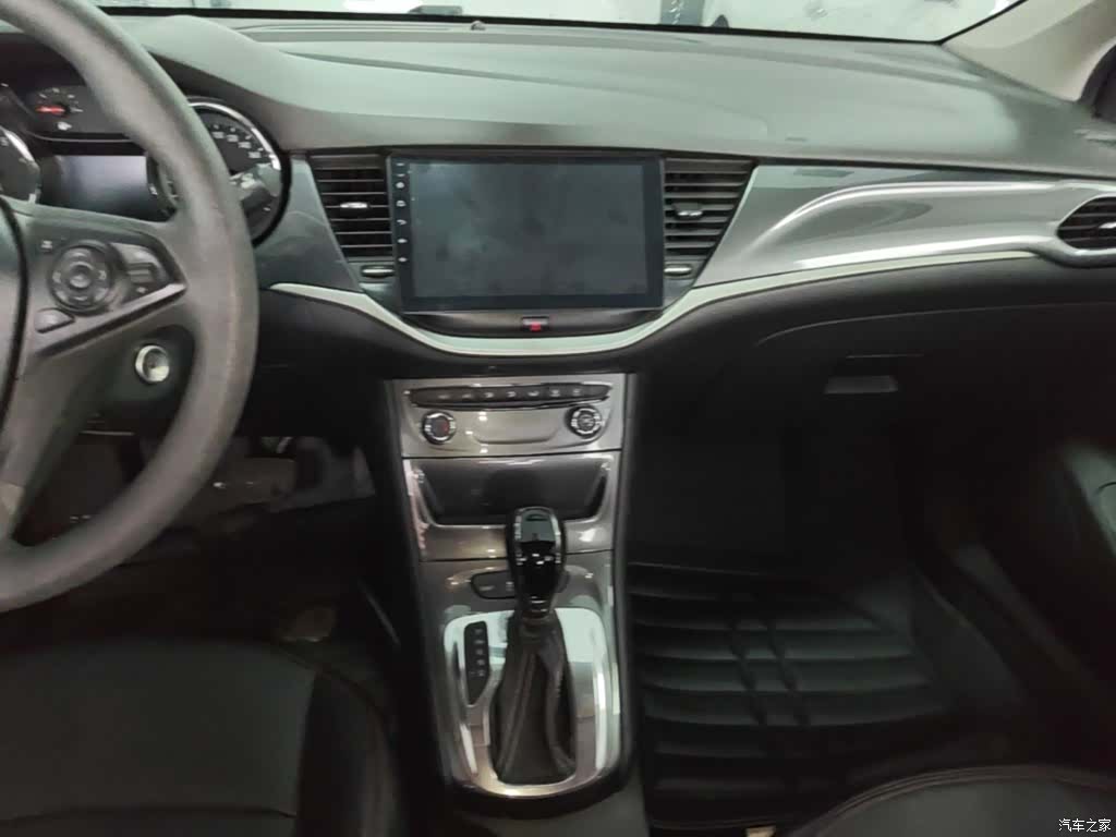 Buick Verano, 2018 13
