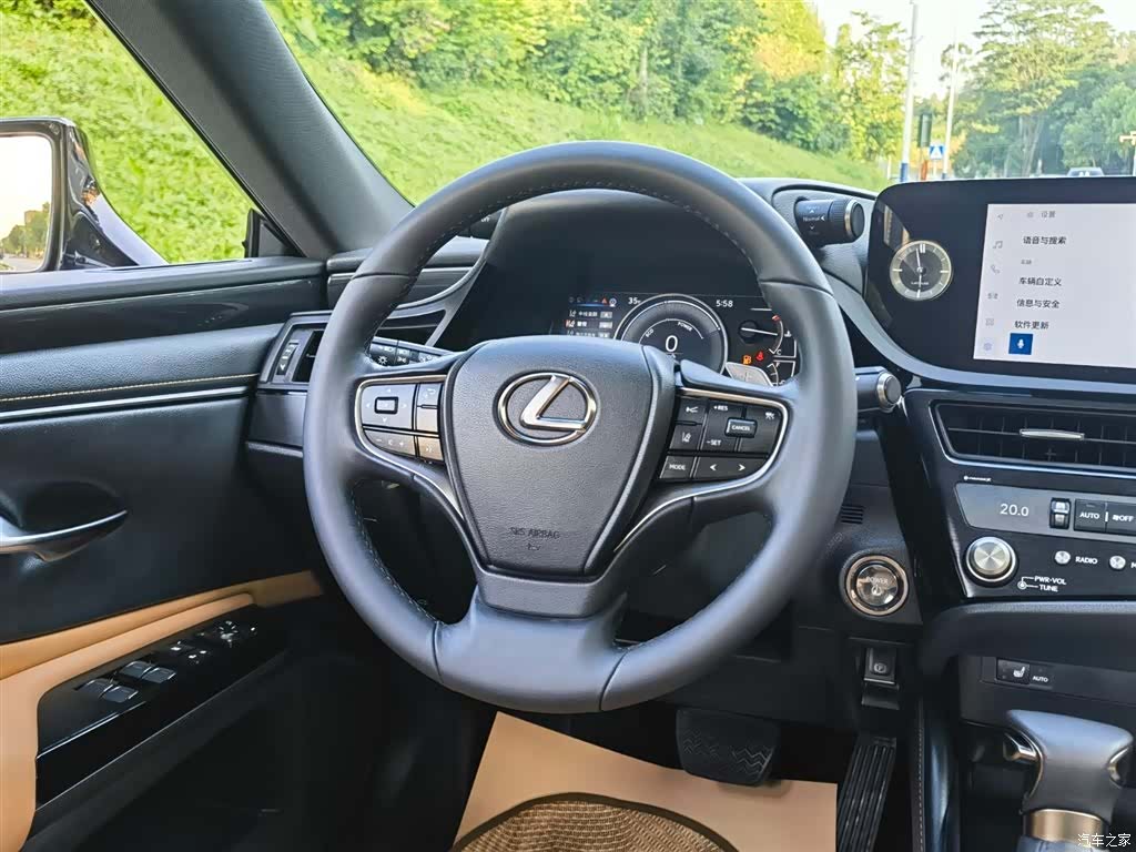 Lexus ES, 2024 11