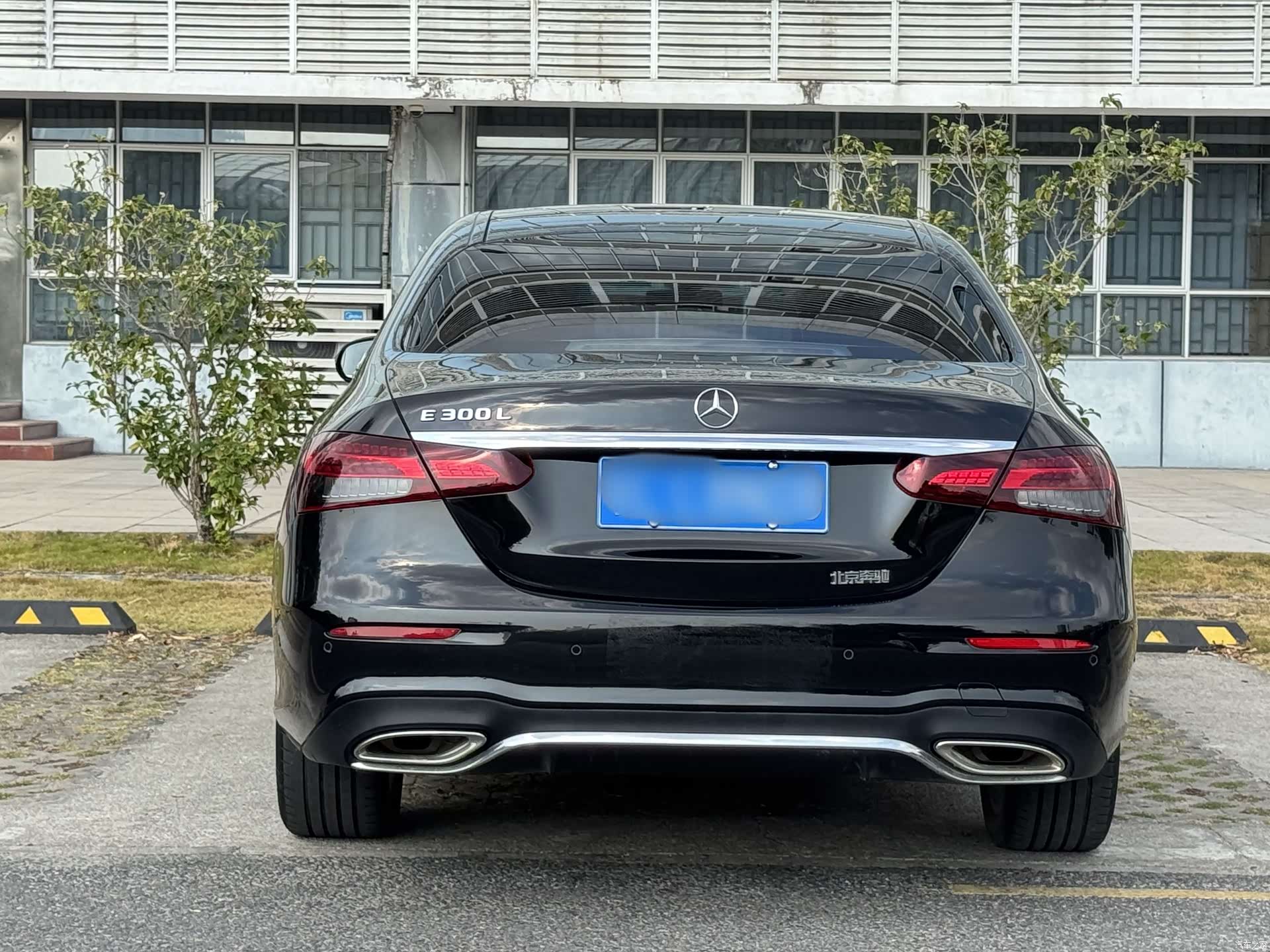 Mercedes-Benz E-Class, 2022 16