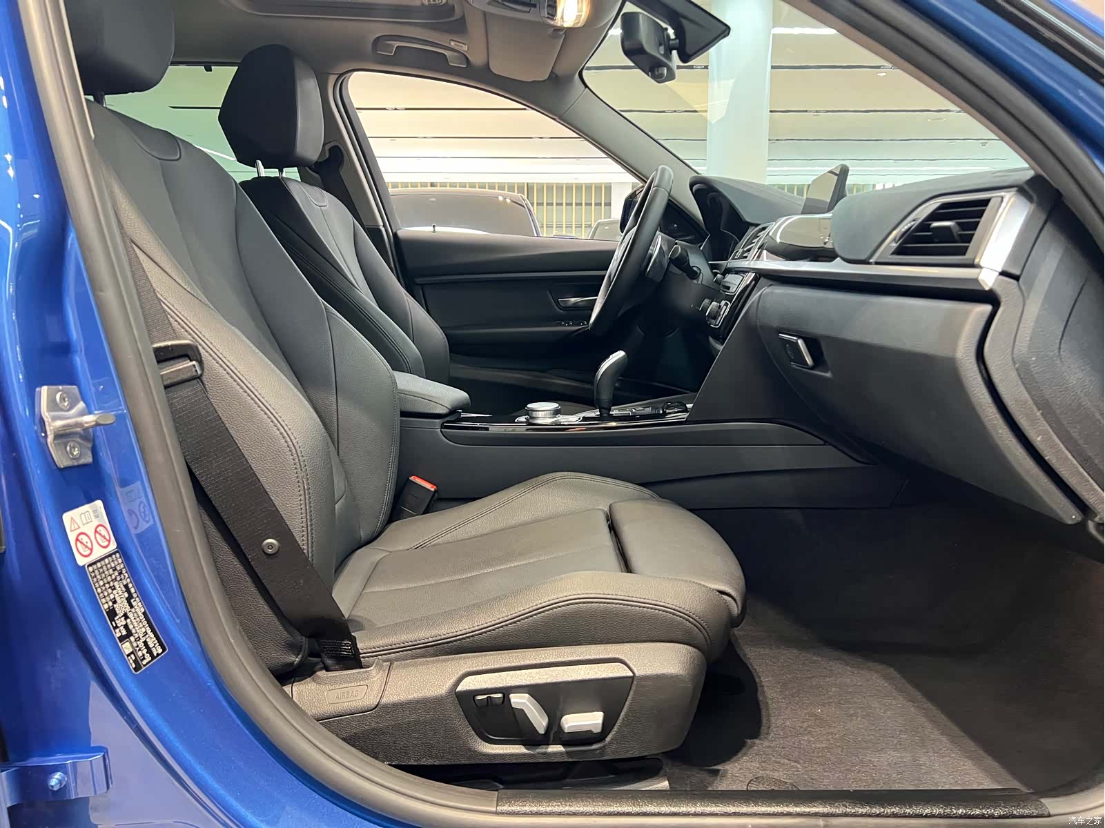 BMW 3 Series, 2019 13